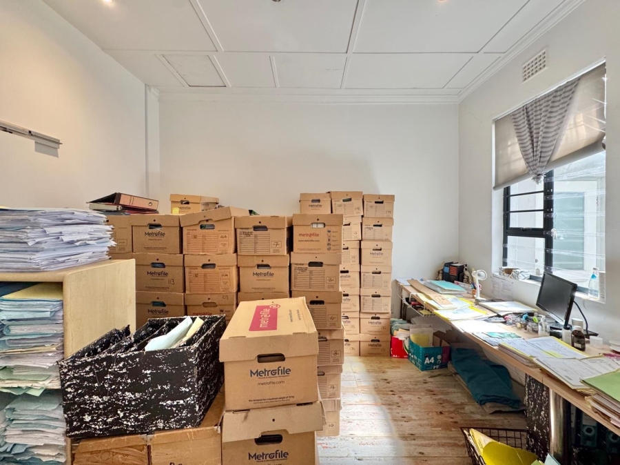 3 Bedroom Property for Sale in Woodstock Western Cape